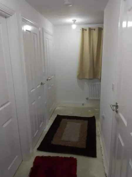 Flat For Rent in Rother, England