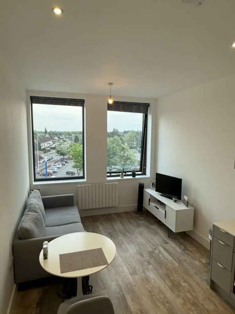 Furnished 1 Bedroom Apartment June Availability Parking Included