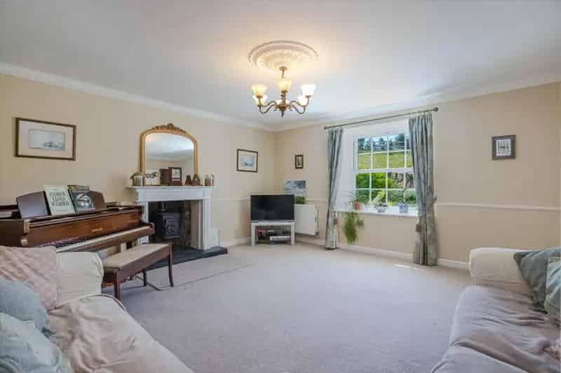 Georgian Farmhouse with 5.37 Acres and Stunning Views