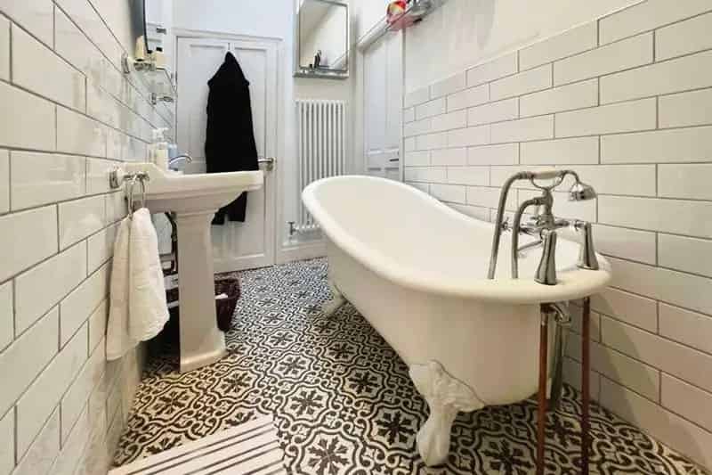 Grade II Listed 3 Bedroom Cottage for Sale