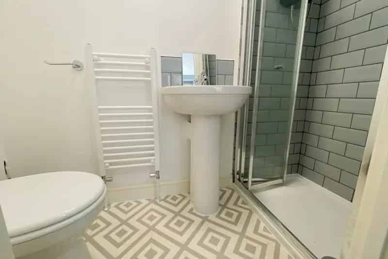5 Bedroom HMOs - Excellent Investment Opportunity