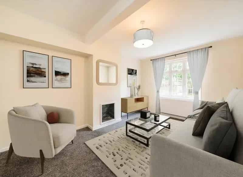 23 Bedroom Terrace House Large Garden Potential Extension Dover House Estate