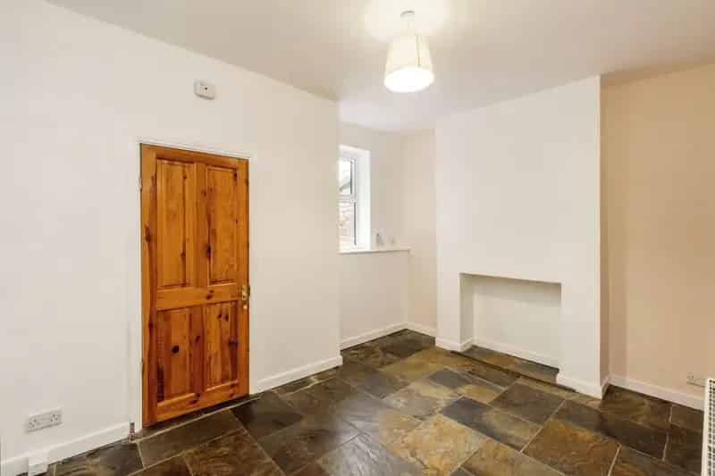2 Bedroom House For Sale - Refurbished Period Property