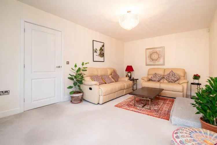 4 Bedroom Detached House for Sale - Meadows Development