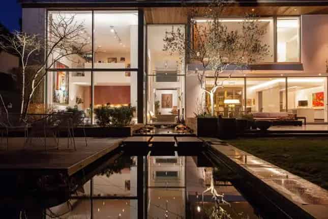 Stylish Contemporary House for Sale