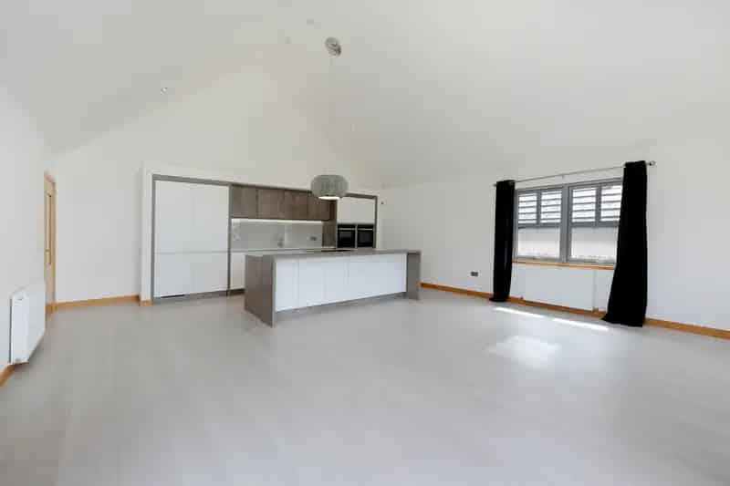 5 Bedroom Family Home Westhill Superb Views Golf Course Loch Skene