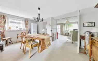 Spacious 3-Bed Semi-Detached House in Honiton