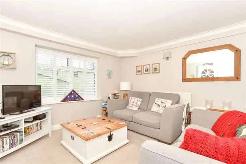 1 Bed Flat for Sale Southsea Ground Floor Apartment Private Garden Parking