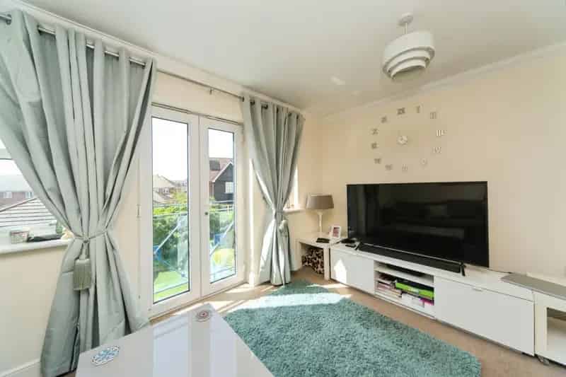 Four Bedroom Townhouse North Harbour Family Home Garage Parking Garden