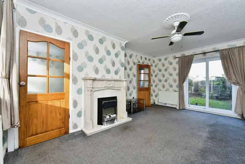 3 bedroom Mid Terrace House for sale, Sheffield, South Yorkshire, S8