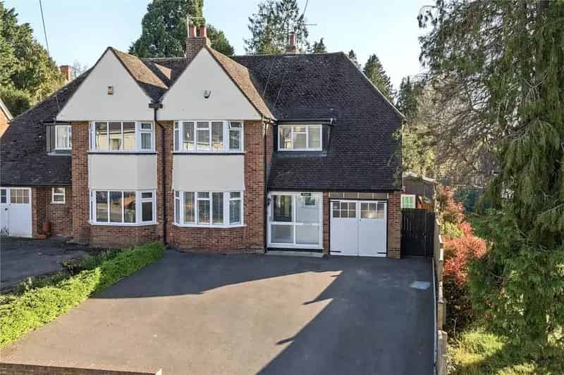 4 Bedroom Semi Detached House for Sale