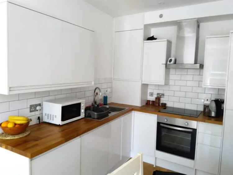 2 Bedroom Flat for Sale West End