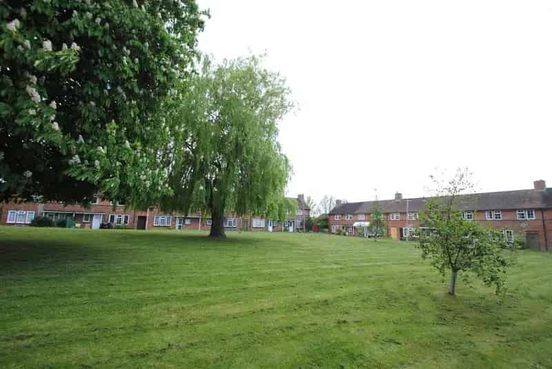 2 bed property for sale