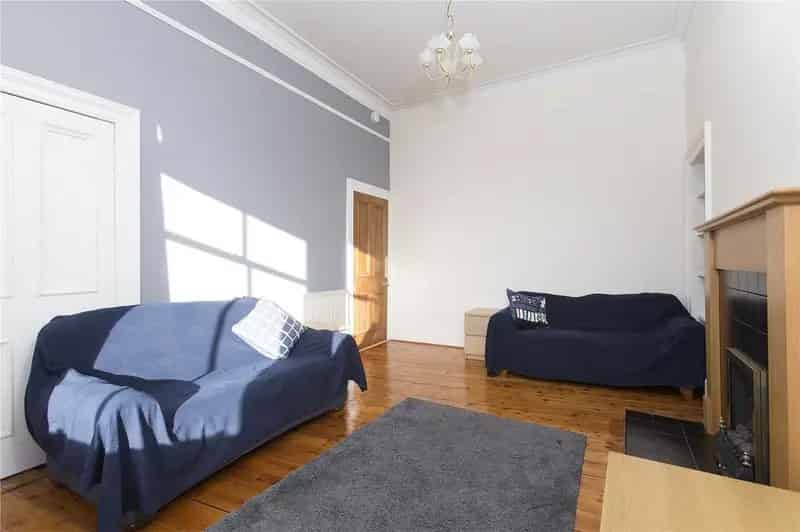 2 Bedroom Flat to Rent in Edinburgh