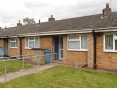 1 Bed Bungalow Glebe Farm Tile Cross Yardley