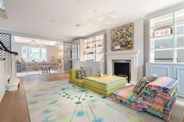 Luxury 4-Bedroom House in Chelsea - Gym, Spa Steam Room Gardens