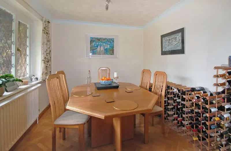 4 Bed Family House for Sale