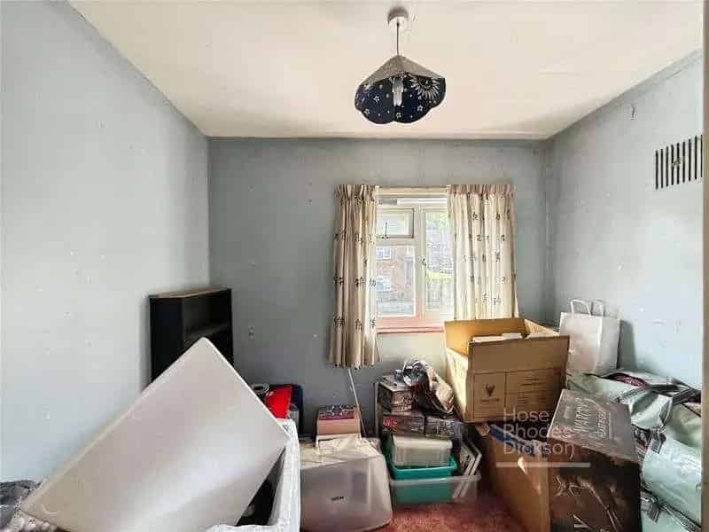 3 Bed Semi-Detached House For Sale
