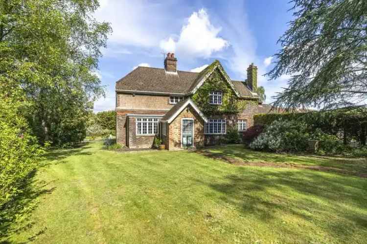5 bedroom detached house for sale