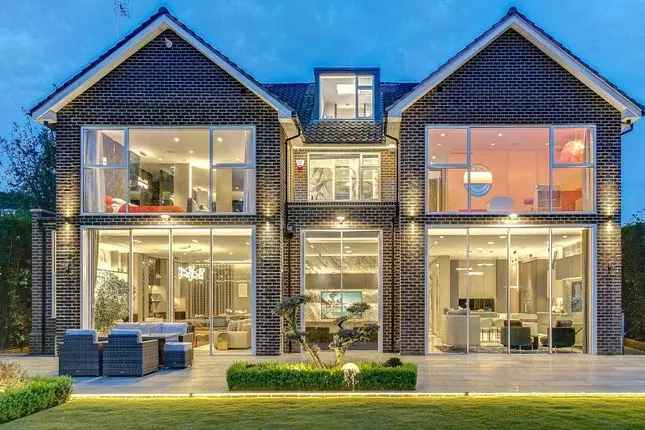 Luxury Family Home Hampstead Garden Suburb New Development