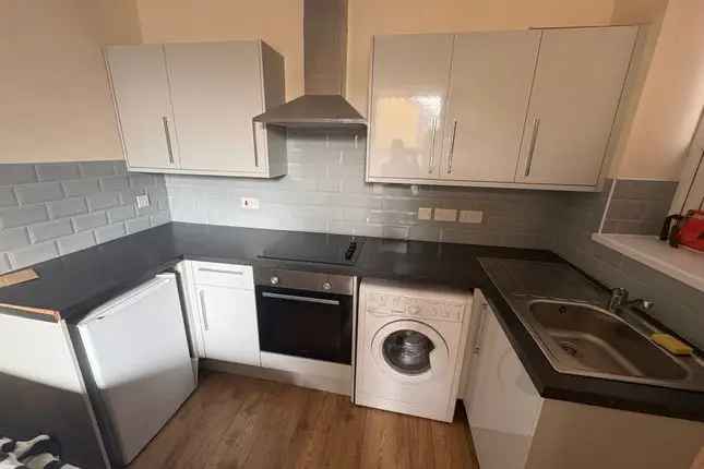 Studio Apartment Pontcanna Cardiff City Centre