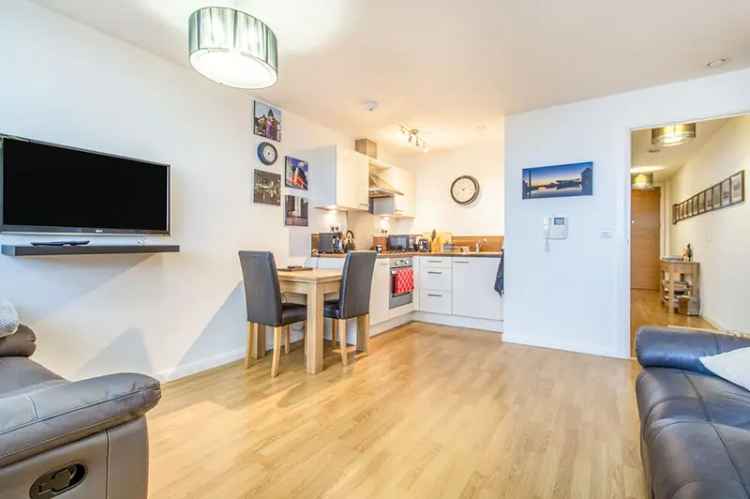 1 Bedroom Flat for Sale Albert Dock Views Liverpool L3