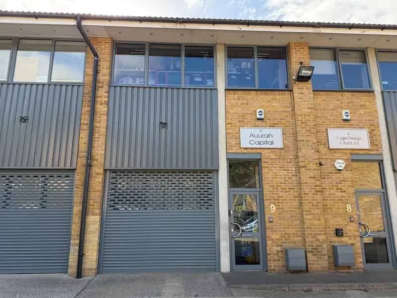 Industrial property For Rent , Travellers Close, Welwyn Hatfield, England