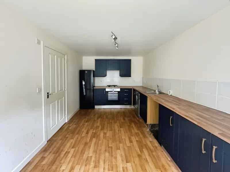 4 bedroom House
 For Sale