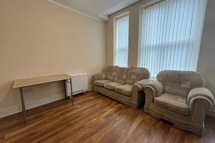 Old Swan Apartment Zero Deposit Available Now