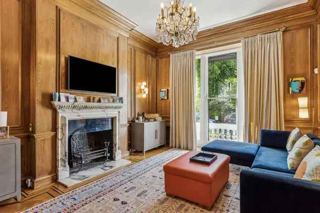 7 Bedroom Semi-Detached House Kensington Gate London