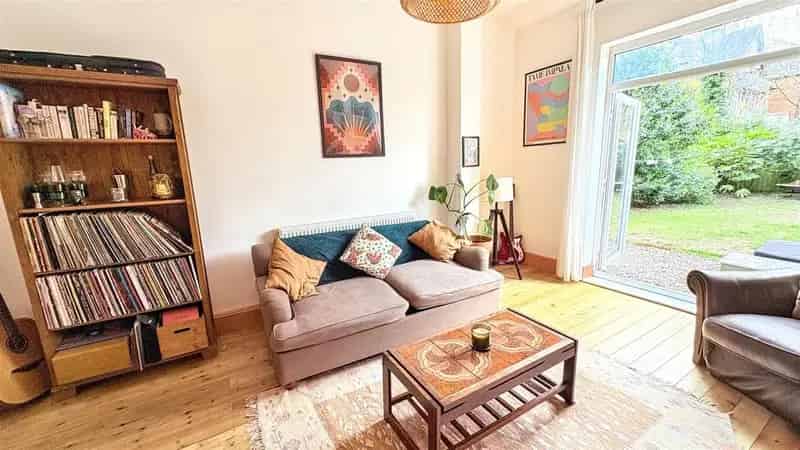 1 Bedroom Flat for Sale