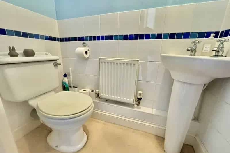 3 Bed House Near University and Hospital Garage Garden