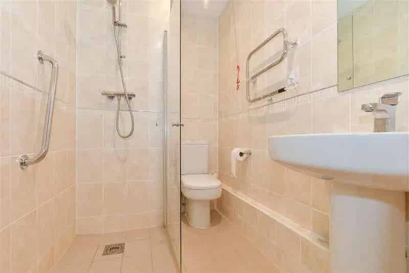 2 Bed Flat for Sale Over 60s Retirement Apartment Ground Floor