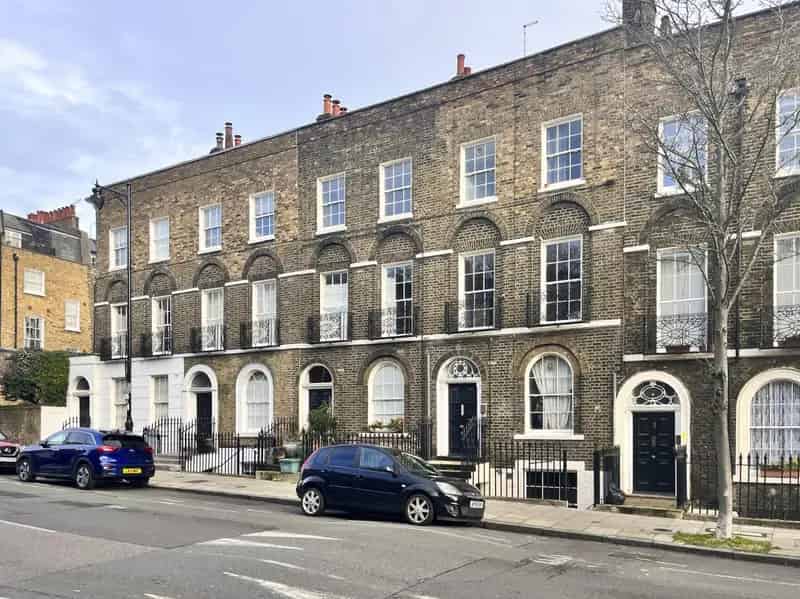 1 Bedroom Flat for Sale in Clerkenwell Central London
