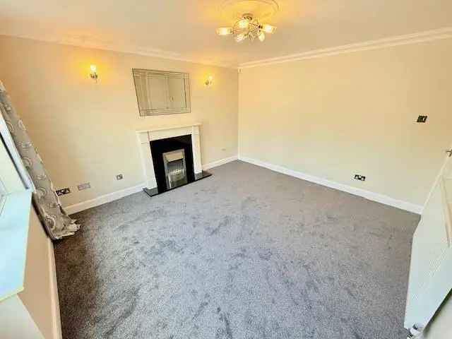 2 bedroom maisonette