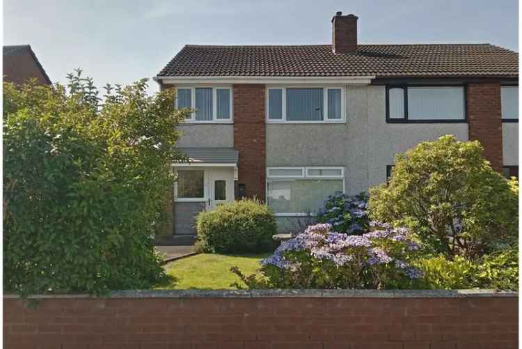 3 Bed House - Semi Detached with 2 Reception Rooms