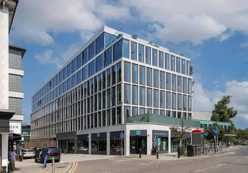 Guildford Office Space: Modern Plug and Play Suite