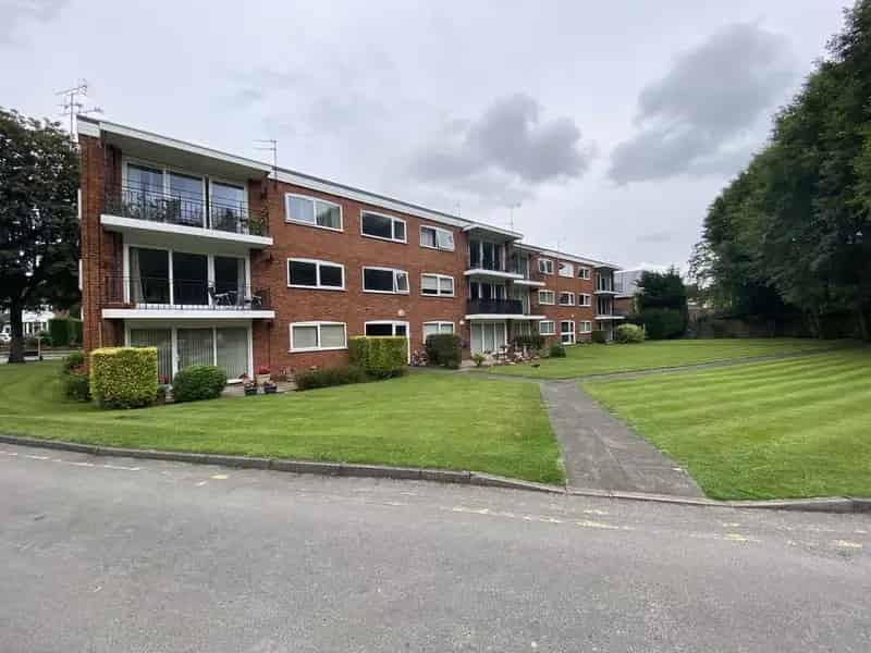 2 Bedroom Apartment for Rent