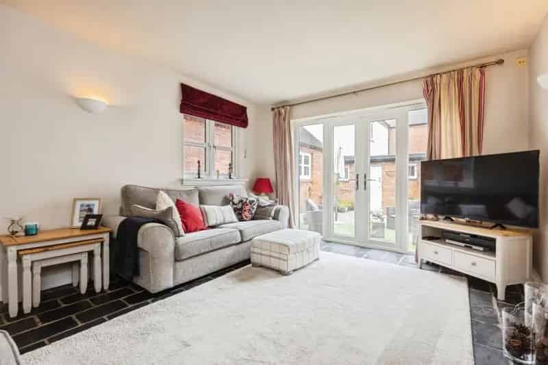 4 bedroom House
 For Sale