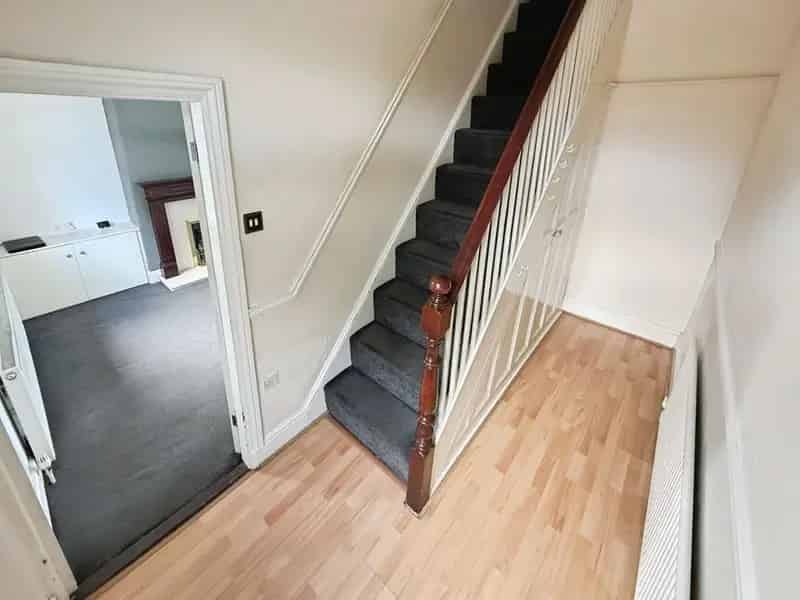 3 Bedroom Mid Terrace House For Sale Stoke-on-Trent