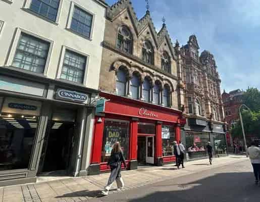 Retail Unit to Rent Commercial Street Leeds City Centre