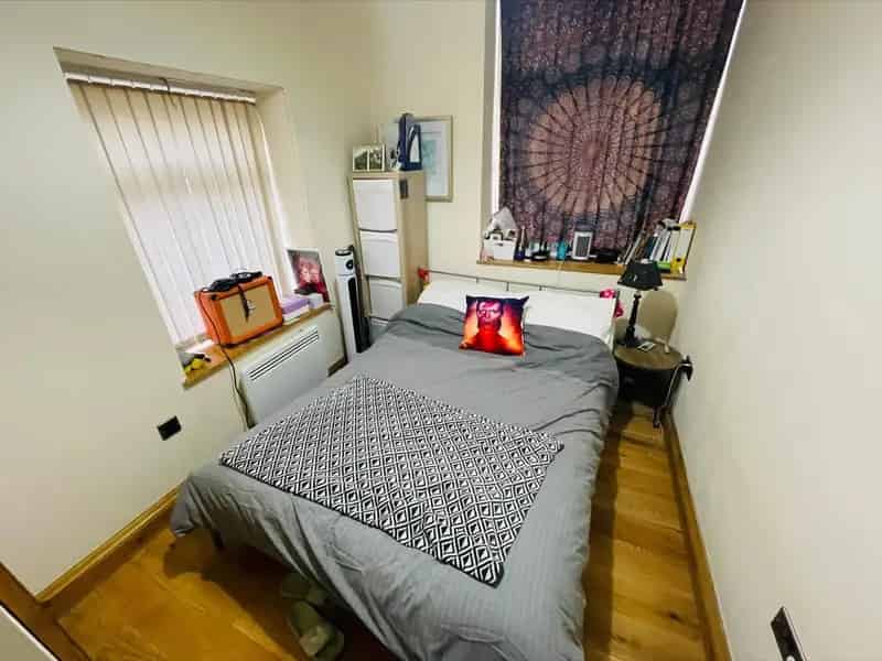 2 Bedroom Flat to Rent