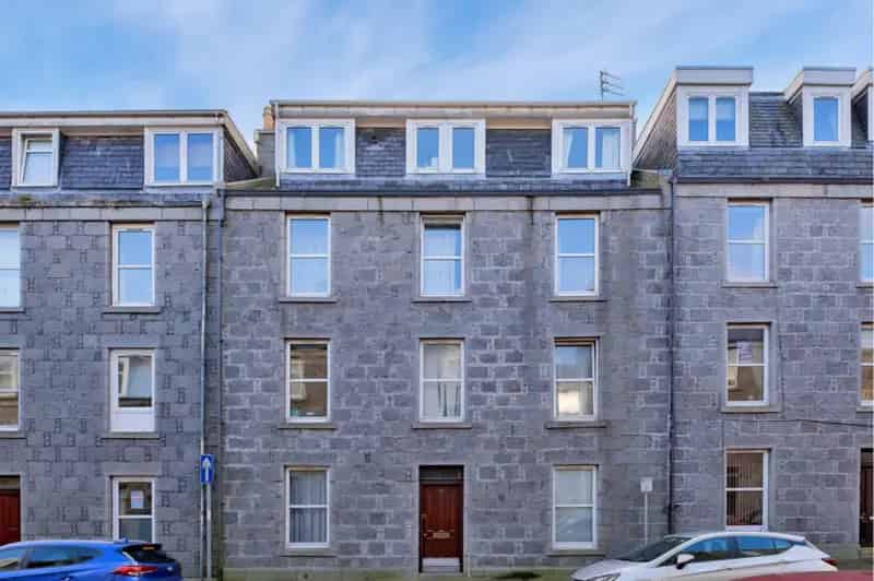1 Bedroom Flat for Sale Online Auction