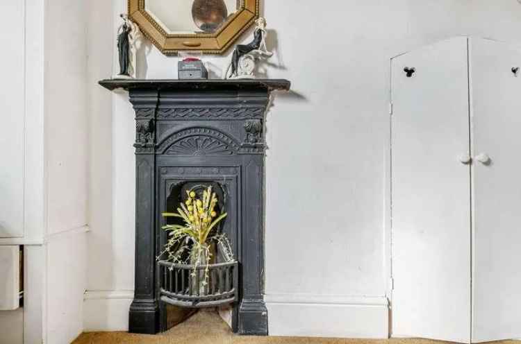 2 Bed Character Cottage for Sale in Stockton Wylye Valley
