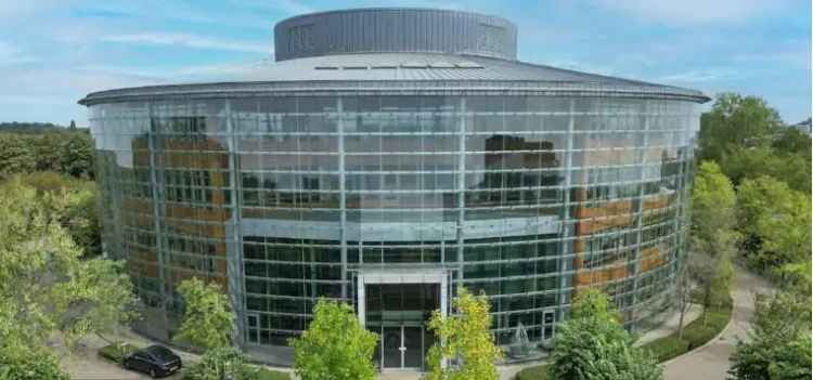 15424 sq ft Office Space to Let Stockley Park