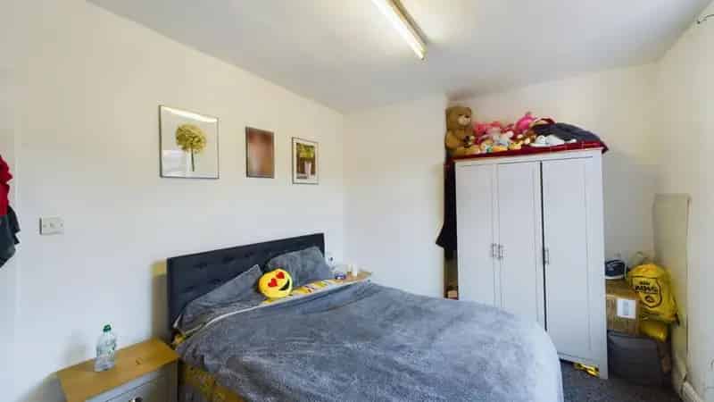 3 Bedroom Terrace House for Sale
