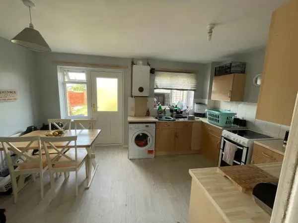 House For Rent in Rugby, England