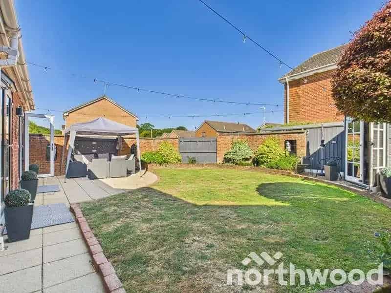 4 Bed Detached House for Sale in Westbourne Ashford