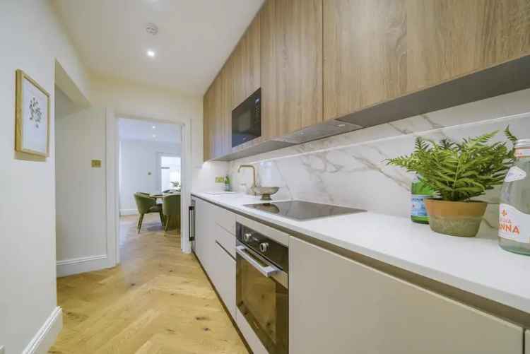 Two Bedroom Garden Flat Brunswick Gardens