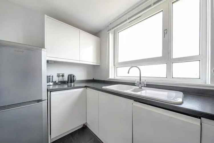 One Bedroom Apartment near Clapham Junction